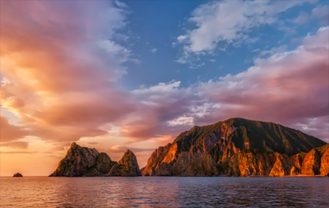 Pesisir Timur Kamchatka – Samudra Pasifik/Foto: russiatrek.org